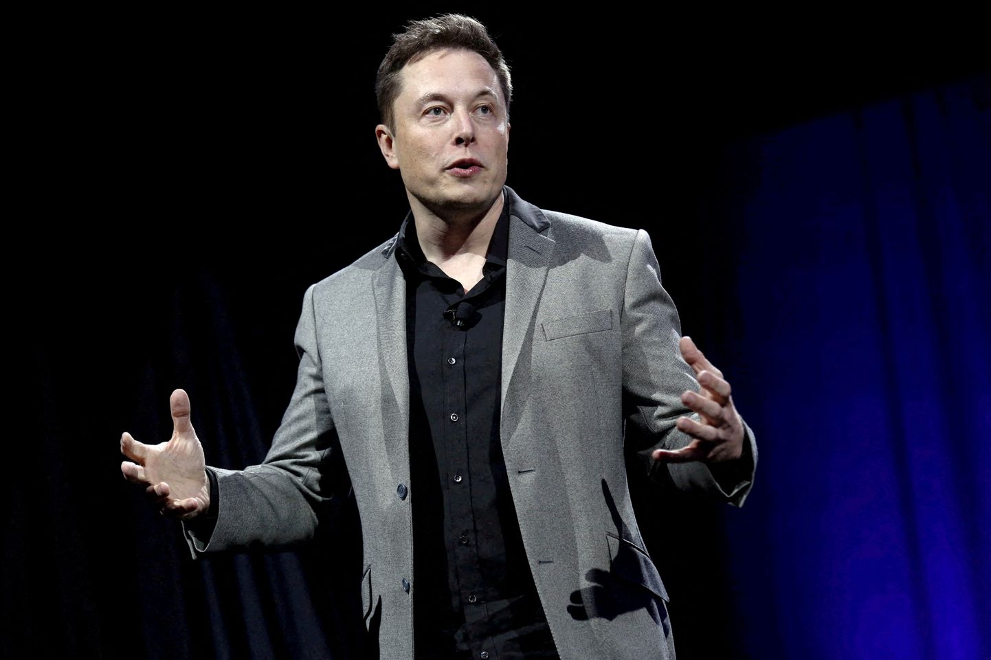Tesla juht Elon Musk kavandab suurkoondamist