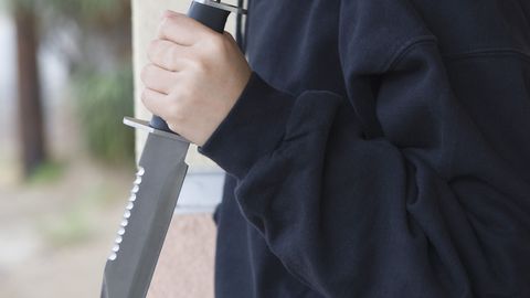ЧП в школе: ученик угрожал одноклассникам ножом