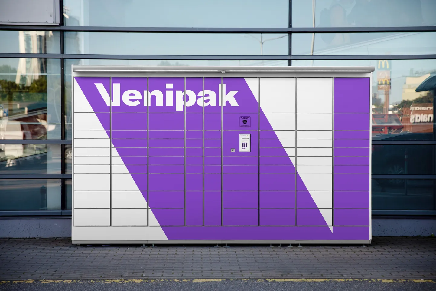 Venipak.