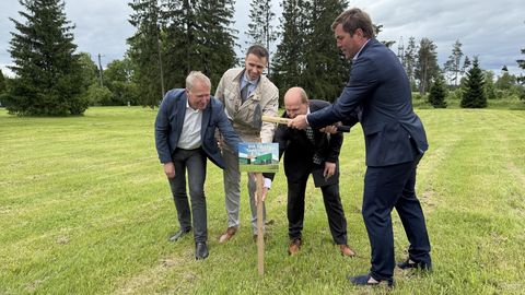 Ujulaleping paisutas Tapa valla netovõlakoormuse üle lubatud piiri