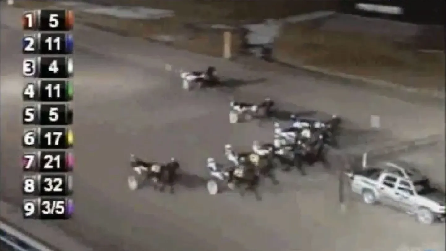 Traavivõistlus Flamboro Downs Race.