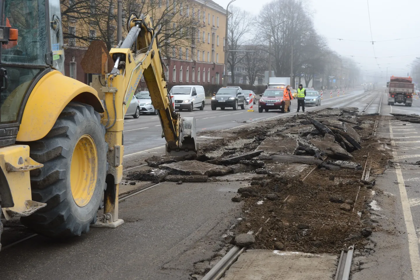 Pärnu maantee trammiteede rekonstrueerimine on alanud.
