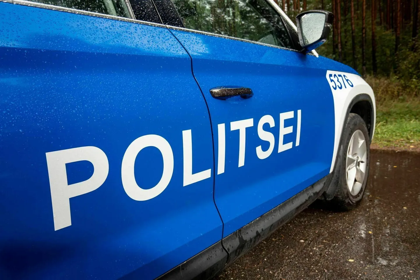 Politseinikud selgitasid sündmuskohal, et õnnetuse põhjustas vasakpööret teinud autojuht. Foto on illustreeriv.