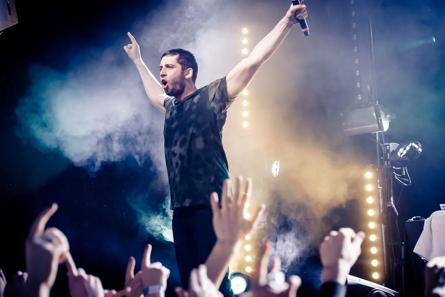 Example`i kontsert Rock Cafes