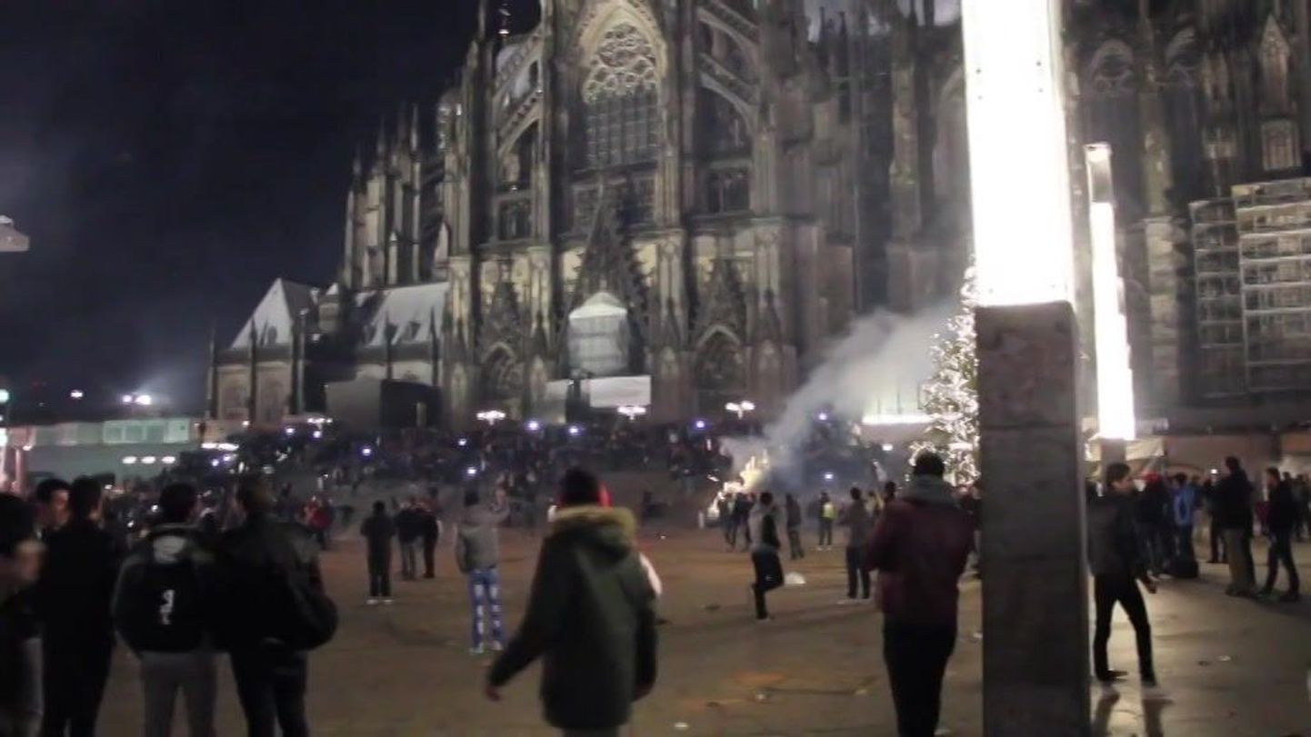 Kölni tabas aastavahetuse pidustustel ahistamiste laine