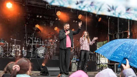 MIS JUHTUS? ⟩ Ansambli Respekt esinemine Hiiumaal jäeti ootamatult tervislikel põhjustel ära