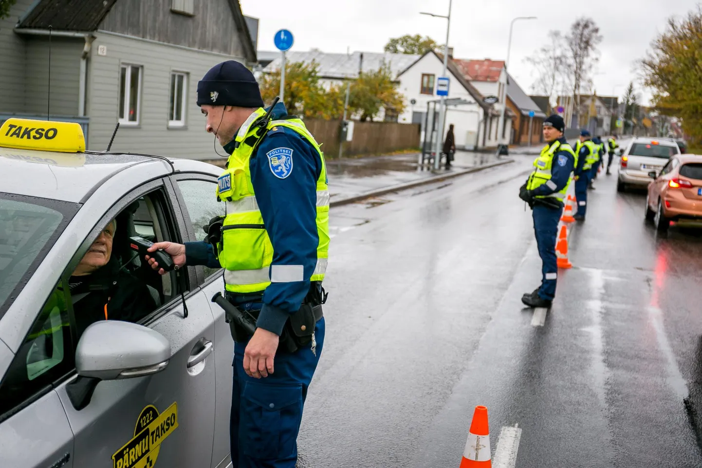 Kokku kontrolliti 1413 sõidukijuhti.