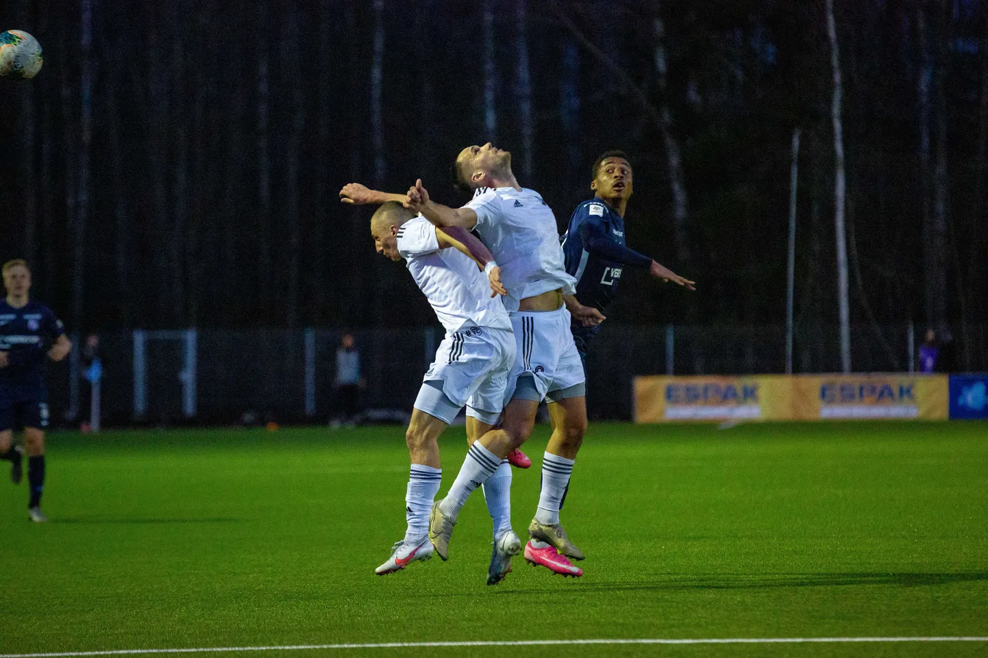 Nõmme Kalju mängijad.