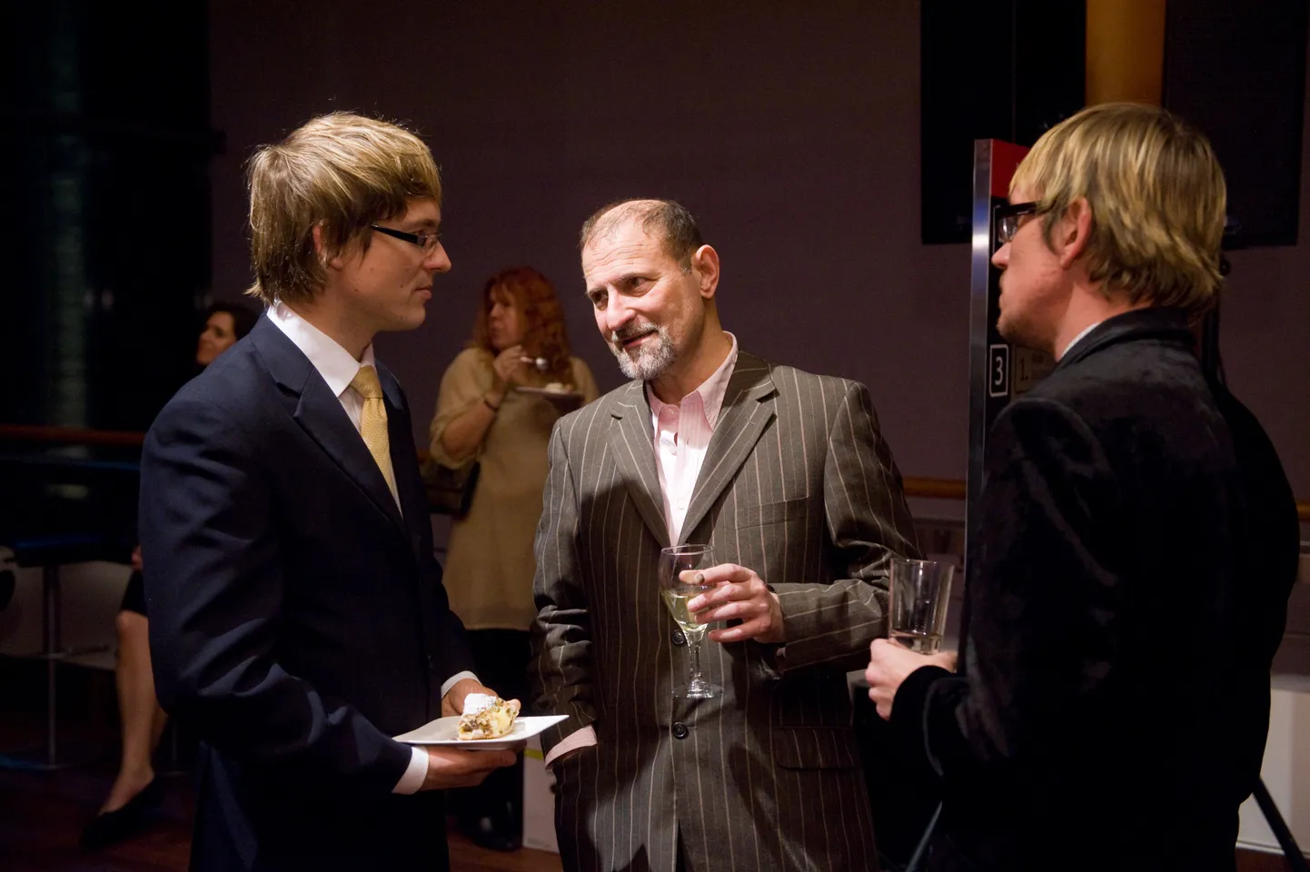 TLMPM03: EVITA :TALLINN, EESTI, 27NOV09.
Vanemuise teatri muusikal "Evita" Nokia kontserdimajas. 
PEETER REBANE, GEORG MALVIUS
mm/Foto MIHKEL MARIPUU/POSTIMEES