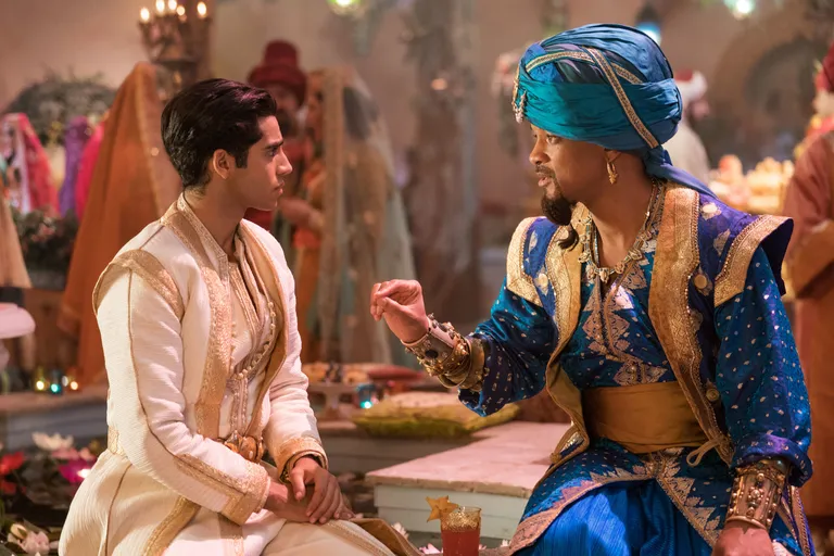 Mena Massoud ja Will Smith filmis «Aladin».