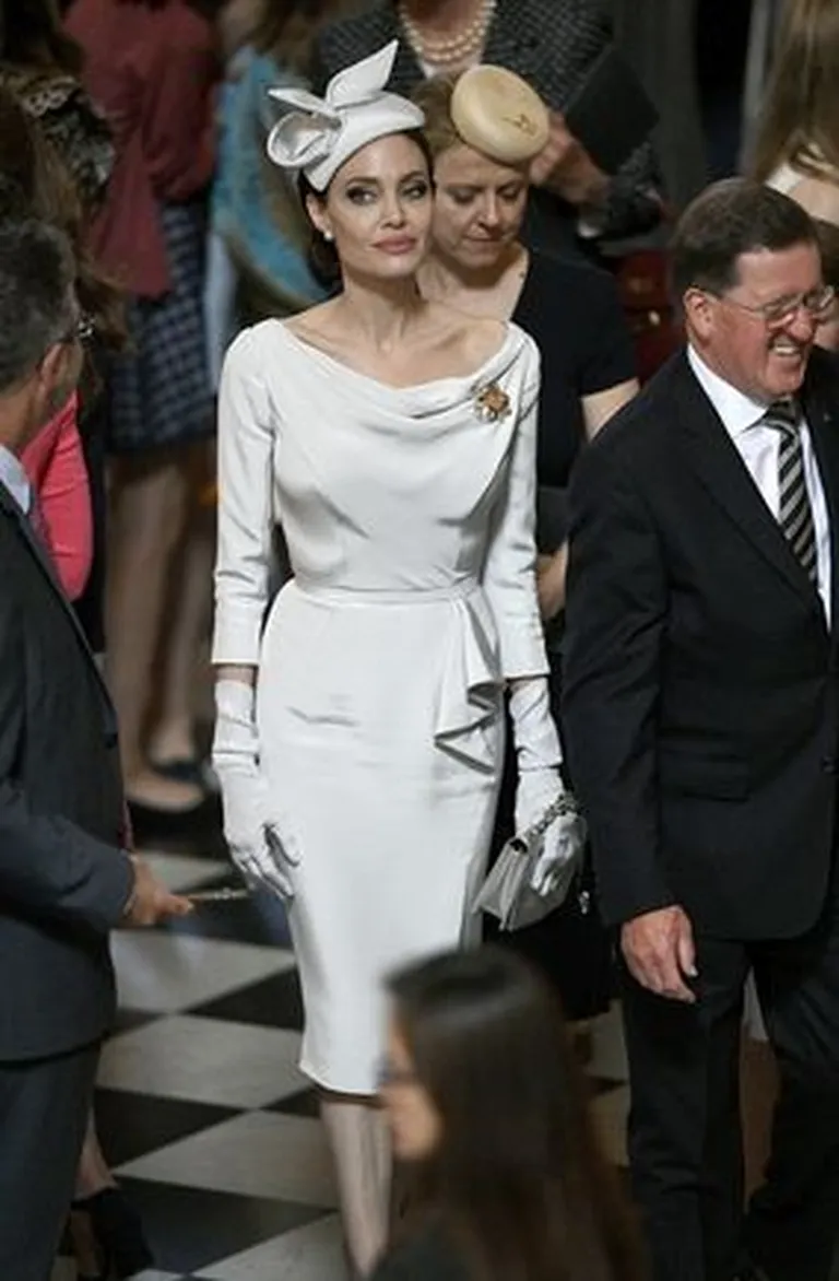 Angelina Jolie St. Pauli katedraalis