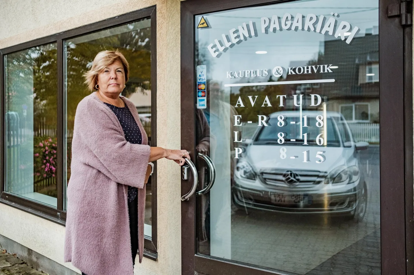 Pagari­äri omanik Ellen Potsepp pole tormikahjusid kokku löönud, kuid elektririkke tõttu jäid tellimused täitmata.