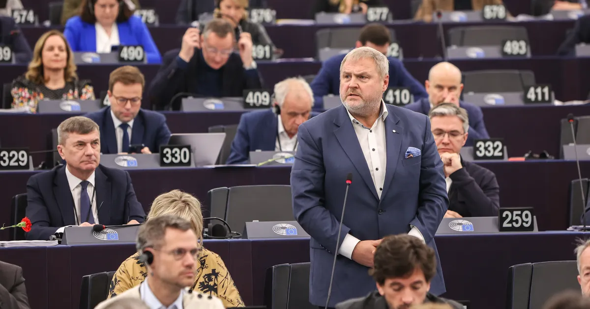 RIHO TERRAS ⟩ Deployment of troops to Ukraine should be considered
