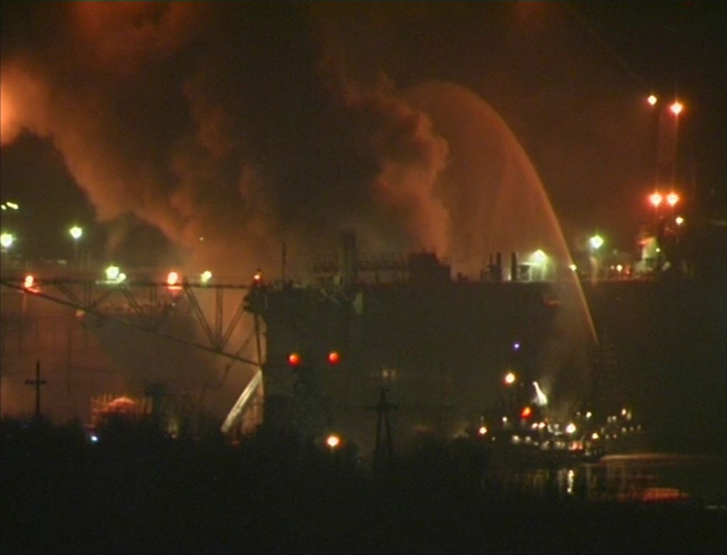 Tulekahju kustutamine tuumaallveelaeval Jekaterinburg.