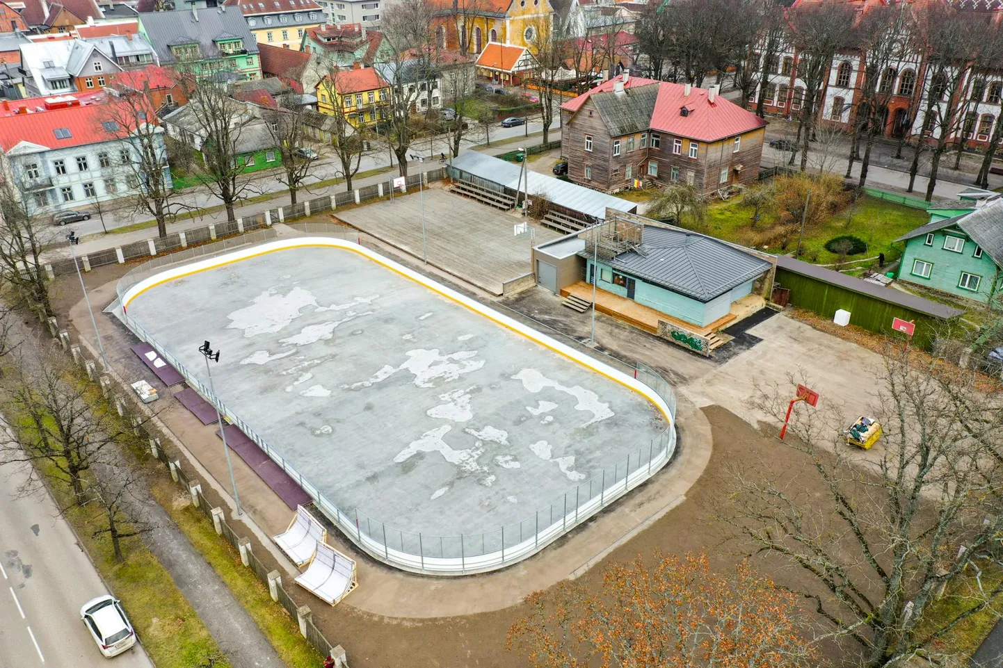 Pärnu Lastestaadionil peaks uisutada saama juba jaanuaris.