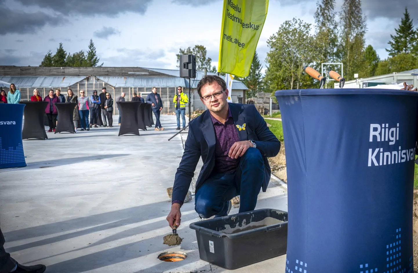 Maaelu teadmuskeskuse direktor Andre Veskioja selgitas nurgakivitseremoonial, et uues kasvuhoones saab teadustööd teha aasta läbi.