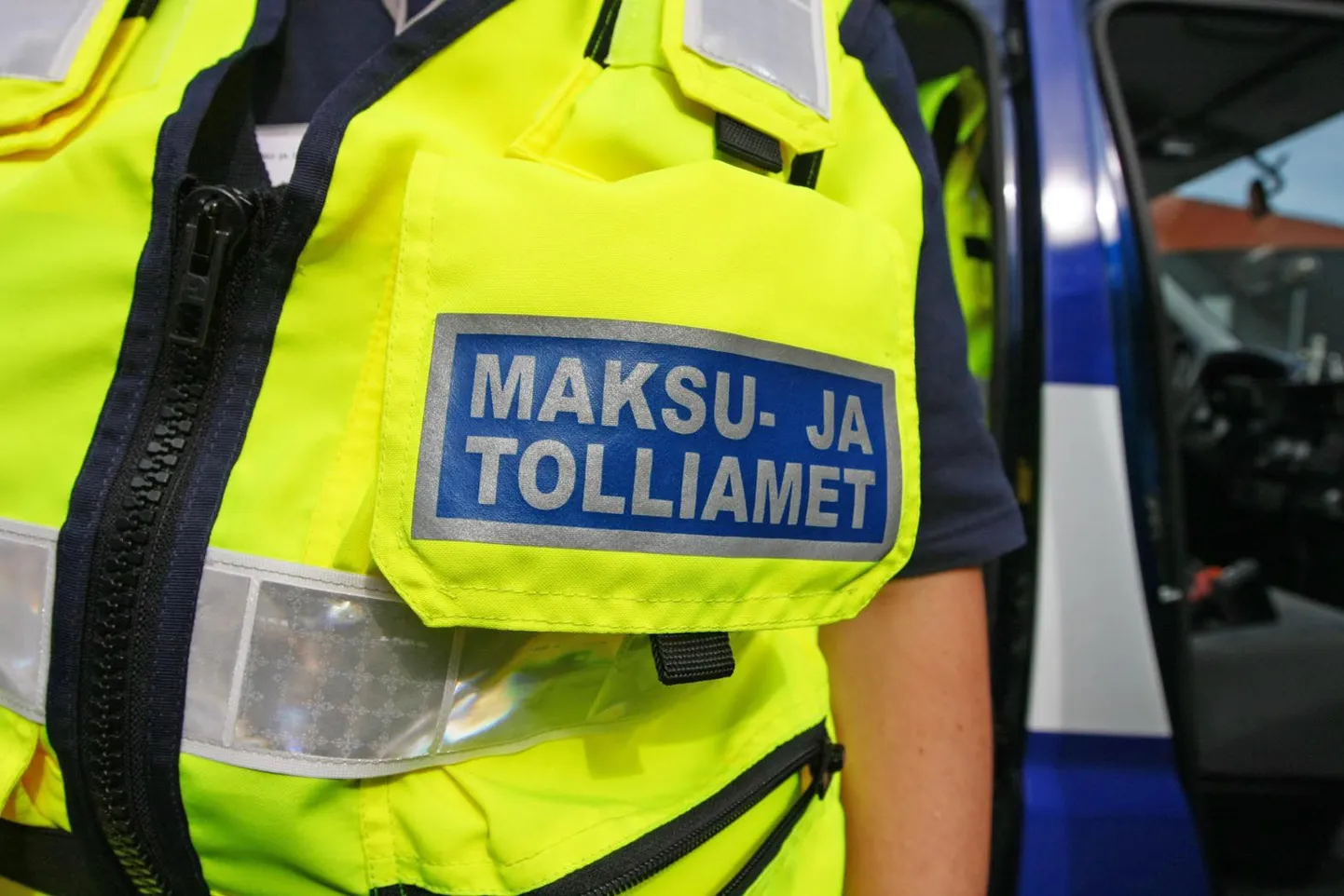 Kontrolli viisid piiriametnikud ja tolliametnikud läbi koos.