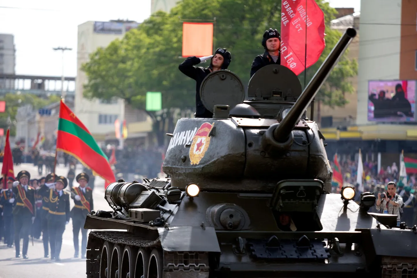 Venemaa tank T-34 võidupäeva tähistamisel Tiraspolis.