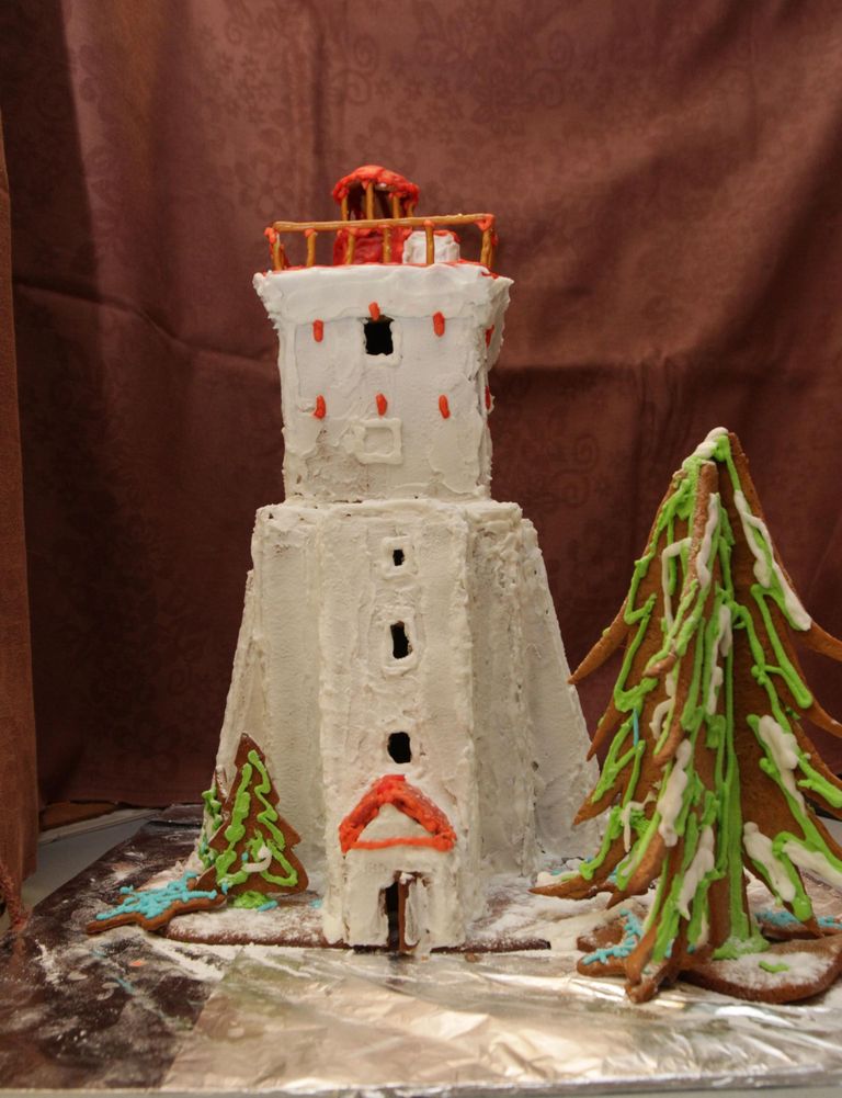 2013. aastal võitis võistluse Olle Miljukov, kes valmistas piparkoogist Kõpu tuletorni.