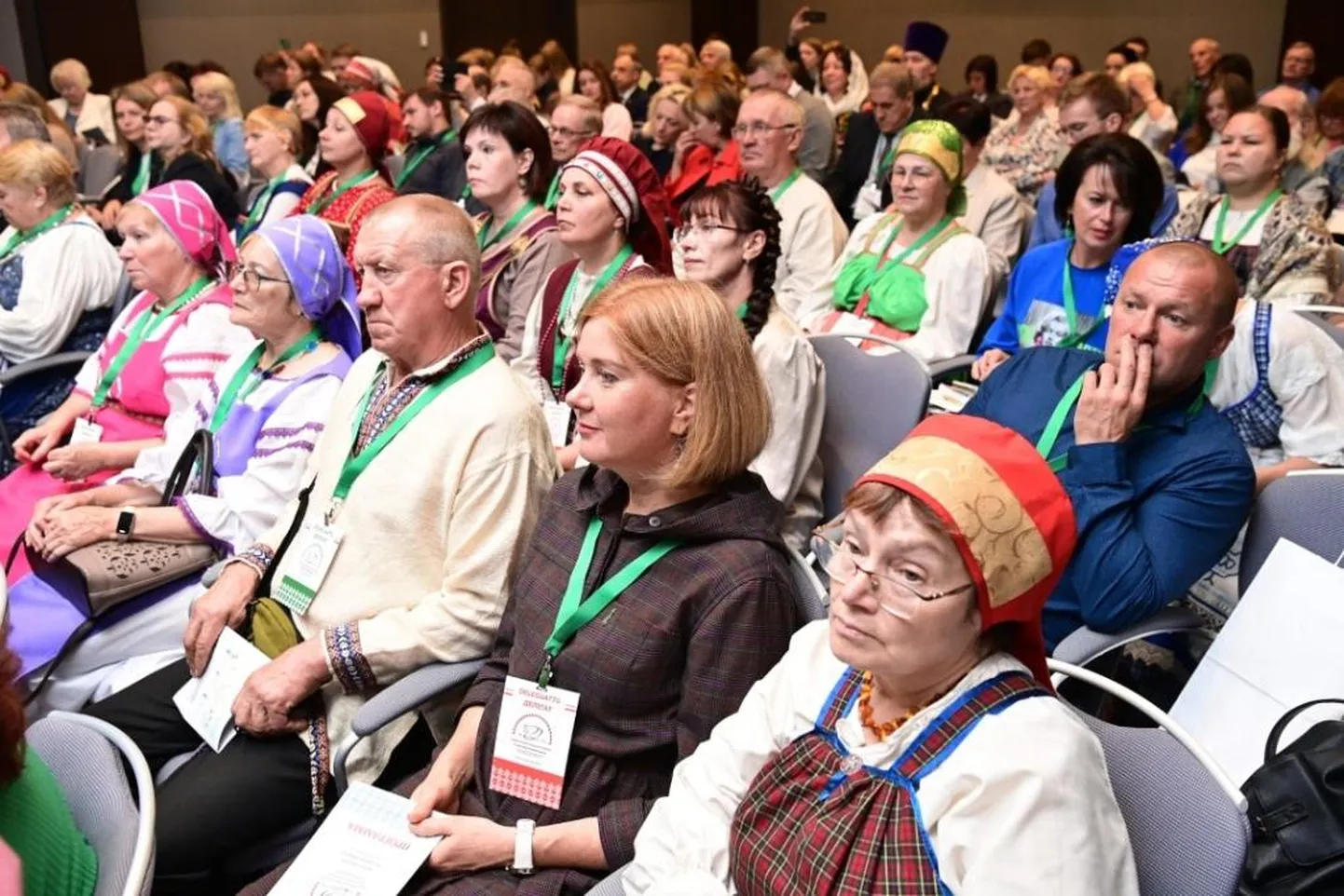 Karjala 10. kongress Petroskoi (Petrozavodsk) hotellis Piter Inn.