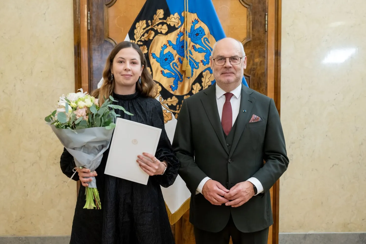 Eetikakeskuse väärtuspõhise hariduse projektijuht Mari-Liis Nummert pälvis Vabariigi Presidendi kultuurirahastu noore haridustegelase preemia.