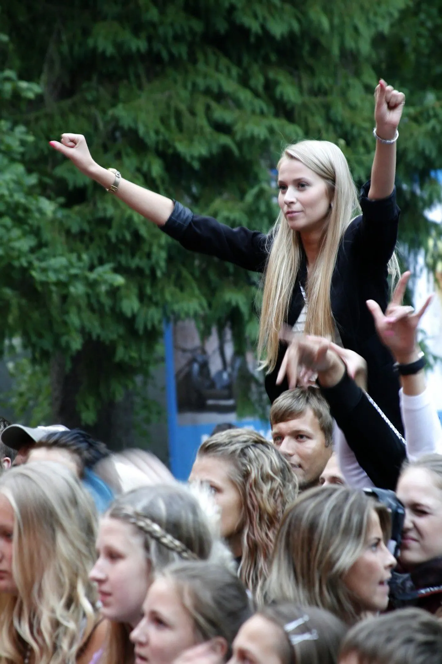 Pühajärve jaanituli 2011.