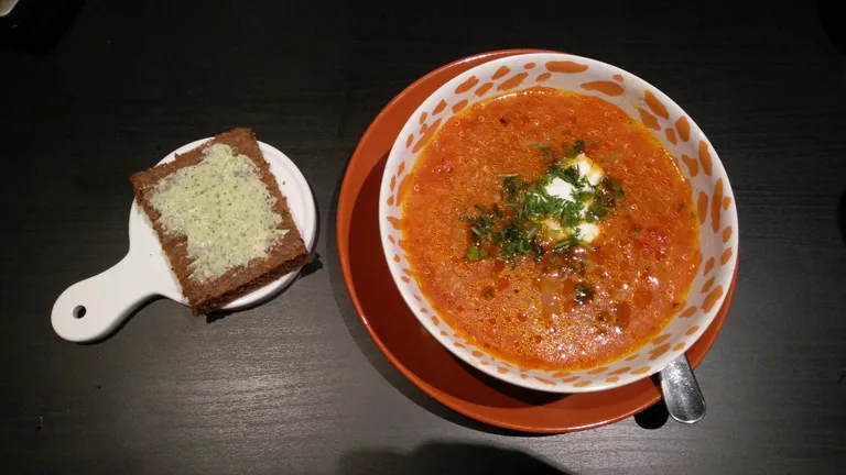 Kinoasupp ja kohapeal valmistatud karask maitsevõiga. #maitsev