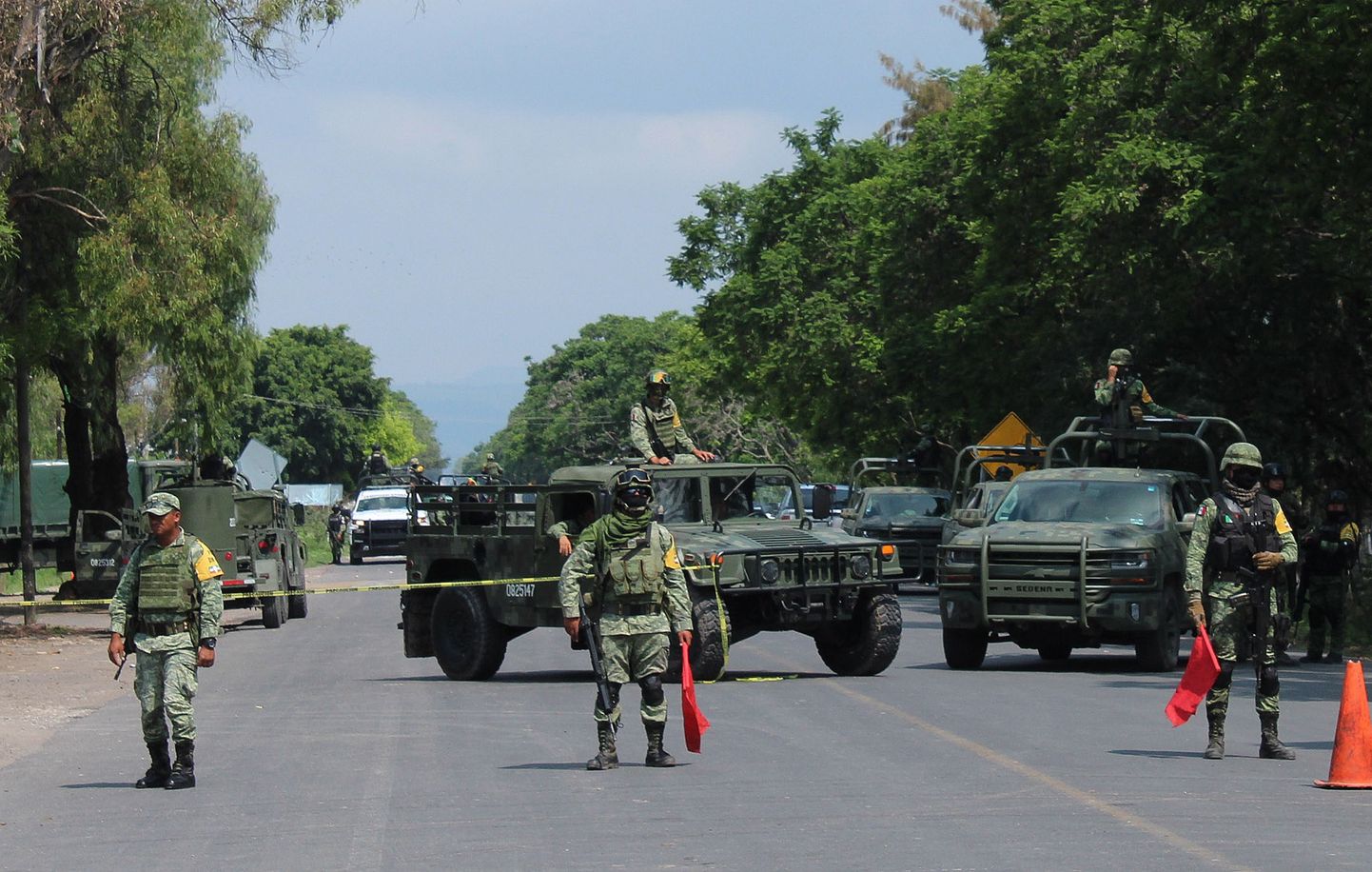 Mehhiko sõdurid Celaya tänavatel.