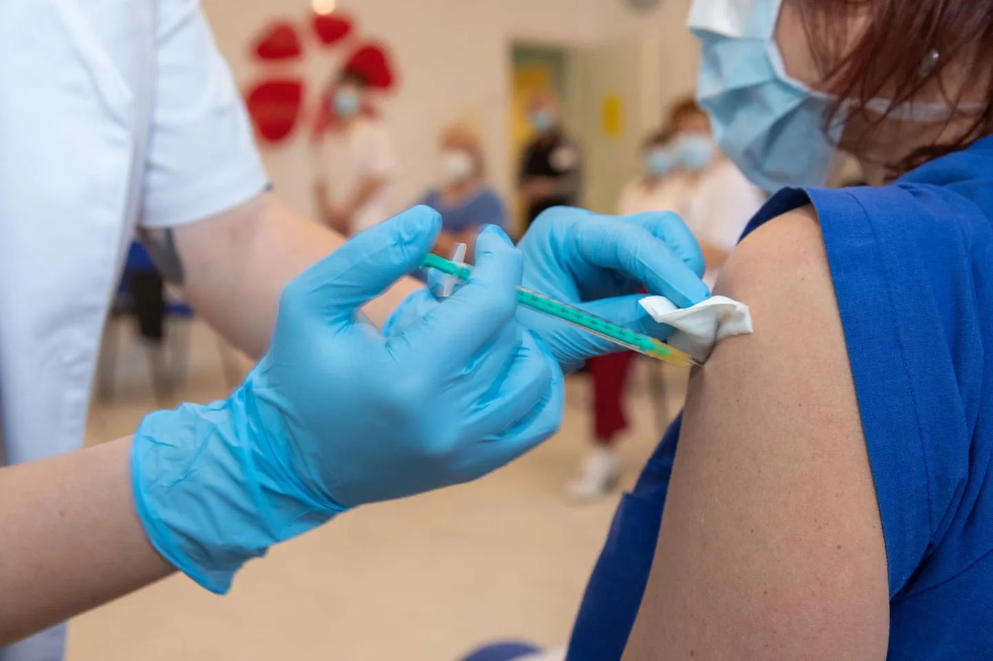 Laupäeval vaktsineeritakse Viljandi haiglas 140 65–69-aastast inimest.
