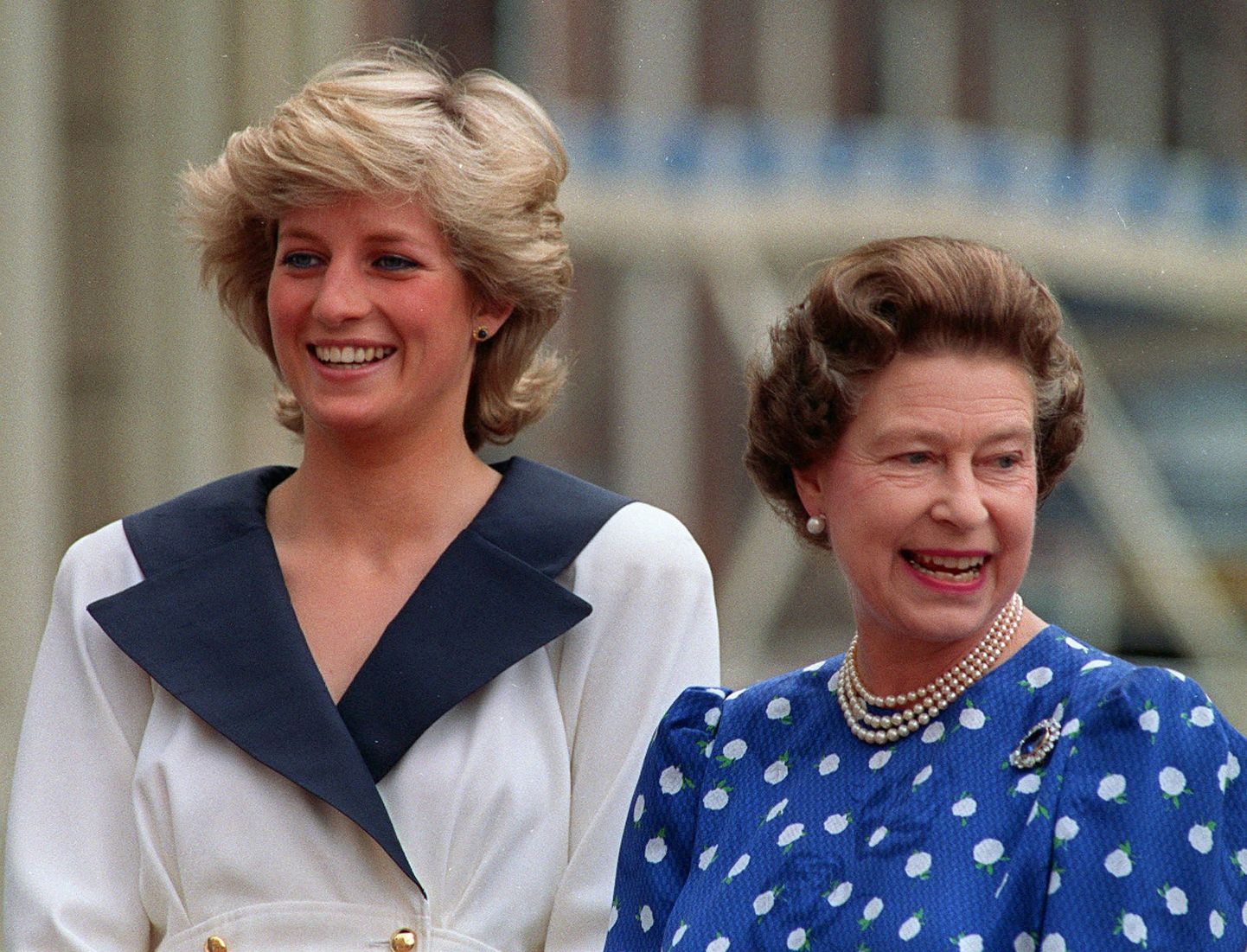 Kuninganna ja printsess Diana aastal 1987