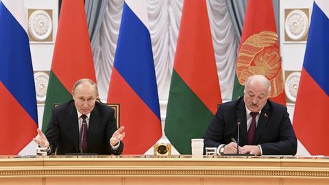 «Мы вдвоем – соагрессоры, самые вредные и токсичные люди на этой планете». Лукашенко и Путин встретились в Минске
