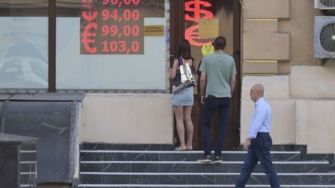 Venemaa väliskaubanduse ülejääk kukkus põrmu, rubla odavnes veelgi
