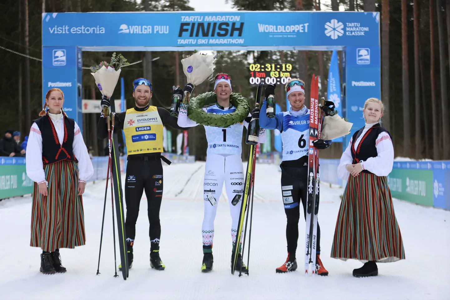 Победители Тартуского лыжного марафона.