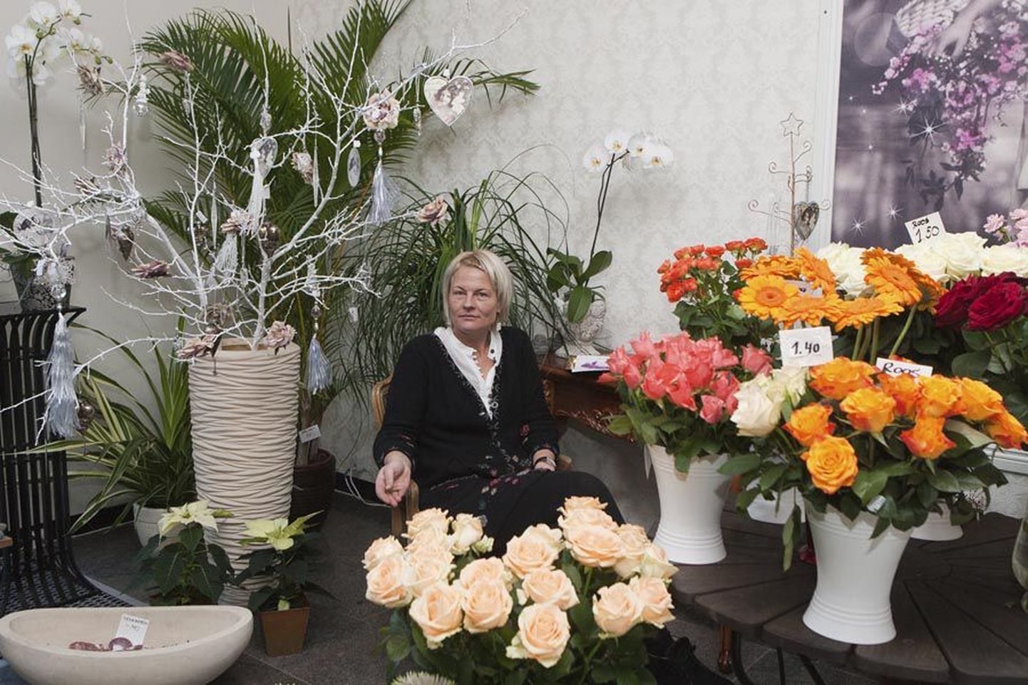 Müüja Ivi Ilvese meelest peab lillepood ajaga kaasas käima ning pakkuma klientidele kogu aeg uusi ideid ja tooteid.