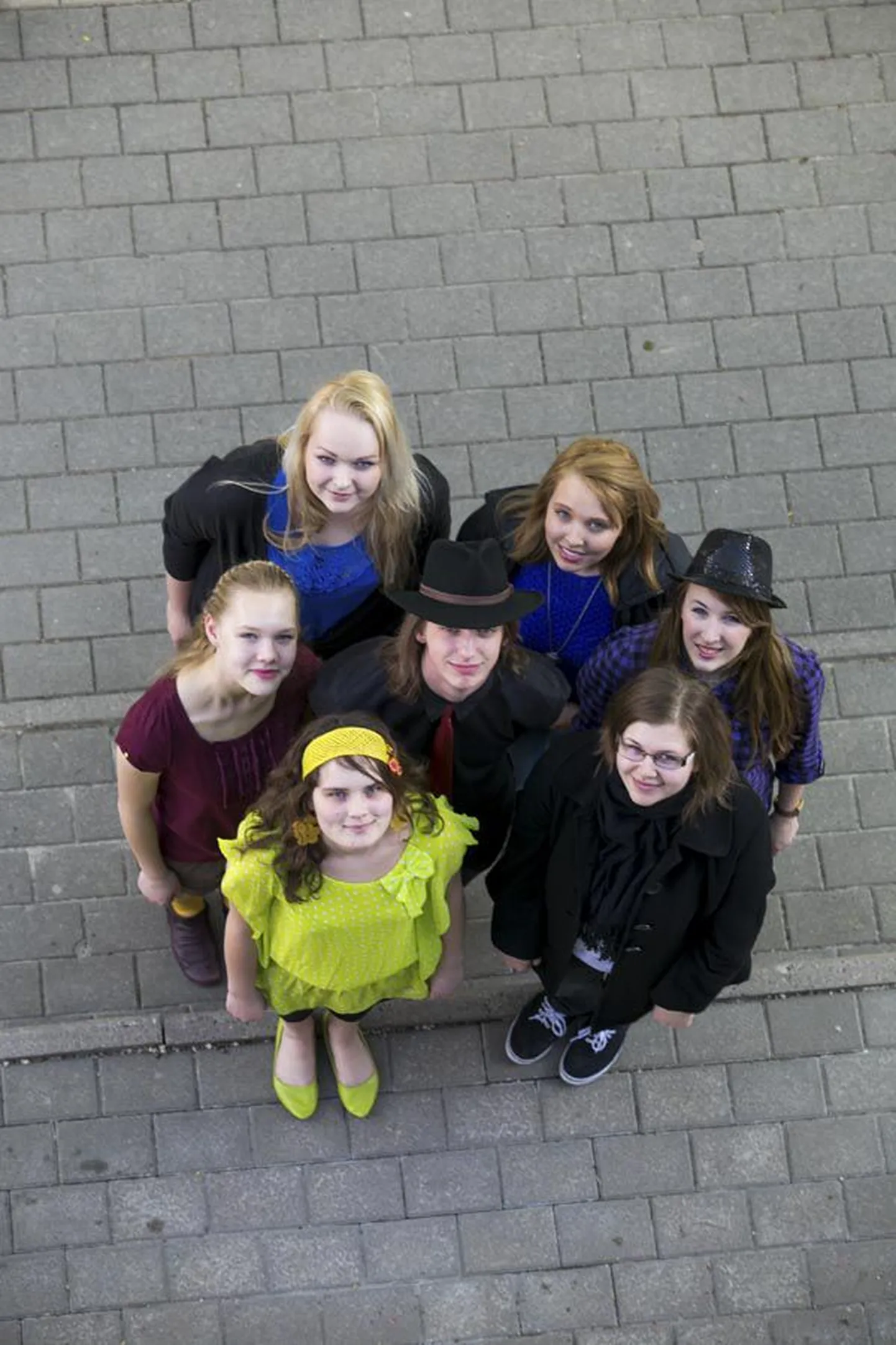 Brenda Tarn, Viktoria Ly Pell, Marie Johanna Univer, Taivo Jürjo, Brita Siimon, Keily Tammaru, Elli Kõiv