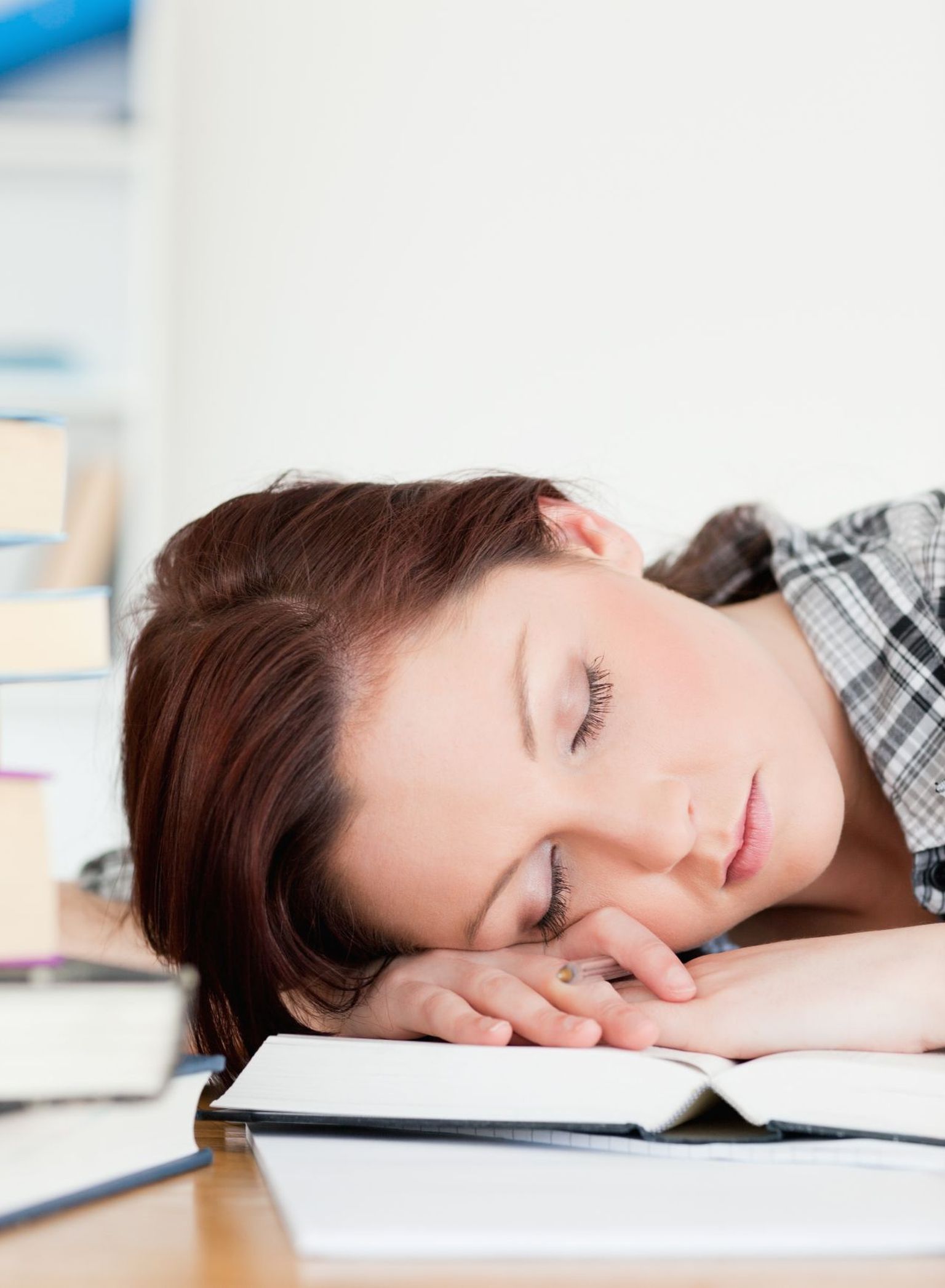 Öösiti liiga vähe magavatel teismelistel on suurem risk pöörduda ebatervislike harjumuste ja riskikäitumiseni.