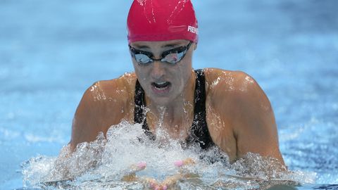 Ujumise finaalides püstitati üks maailma- ja kaks olümpiarekordit