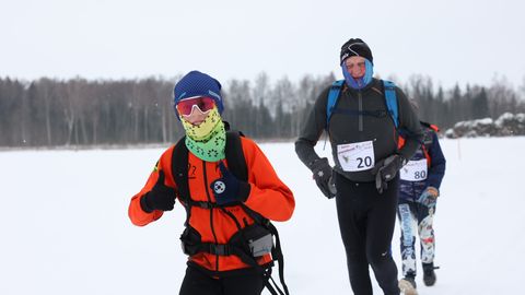 GALERII ⟩ Karinu proovirännak tõi starti nii Eesti ultrajooksja kui ka poni