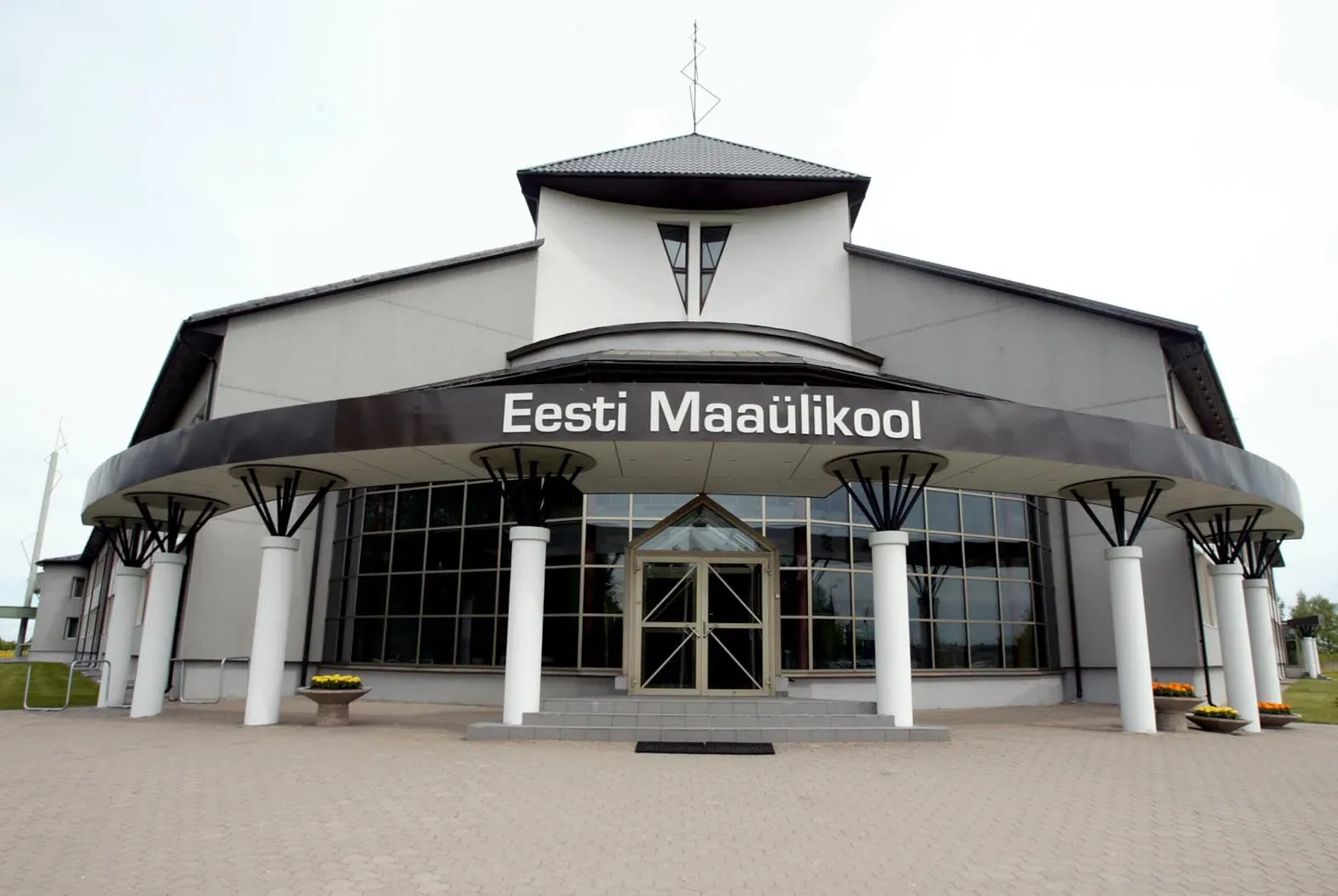 Eesti Maaülikooli peahoone