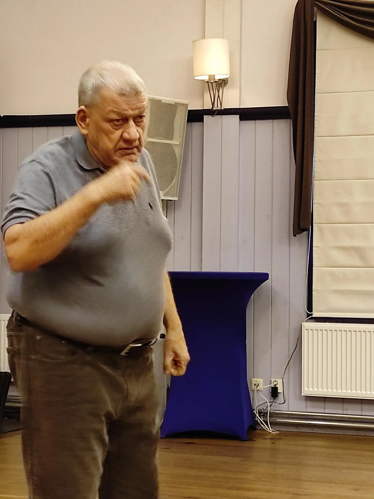 Arvo Iho kohtus Kadrinas filmi "Karu süda" vaatajatega ning on kohal ka filmi "Karuzmari" linastusel.