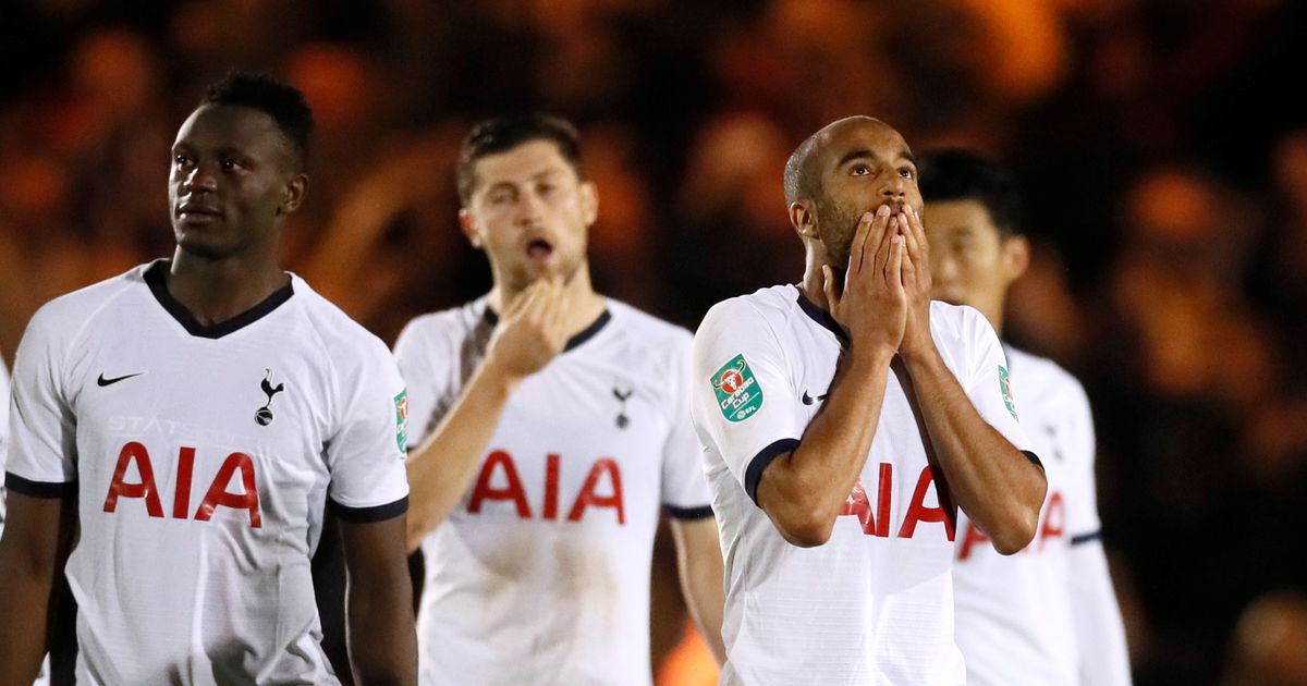 Tottenham kaotas neljanda liiga klubile ja langes konkurentsist