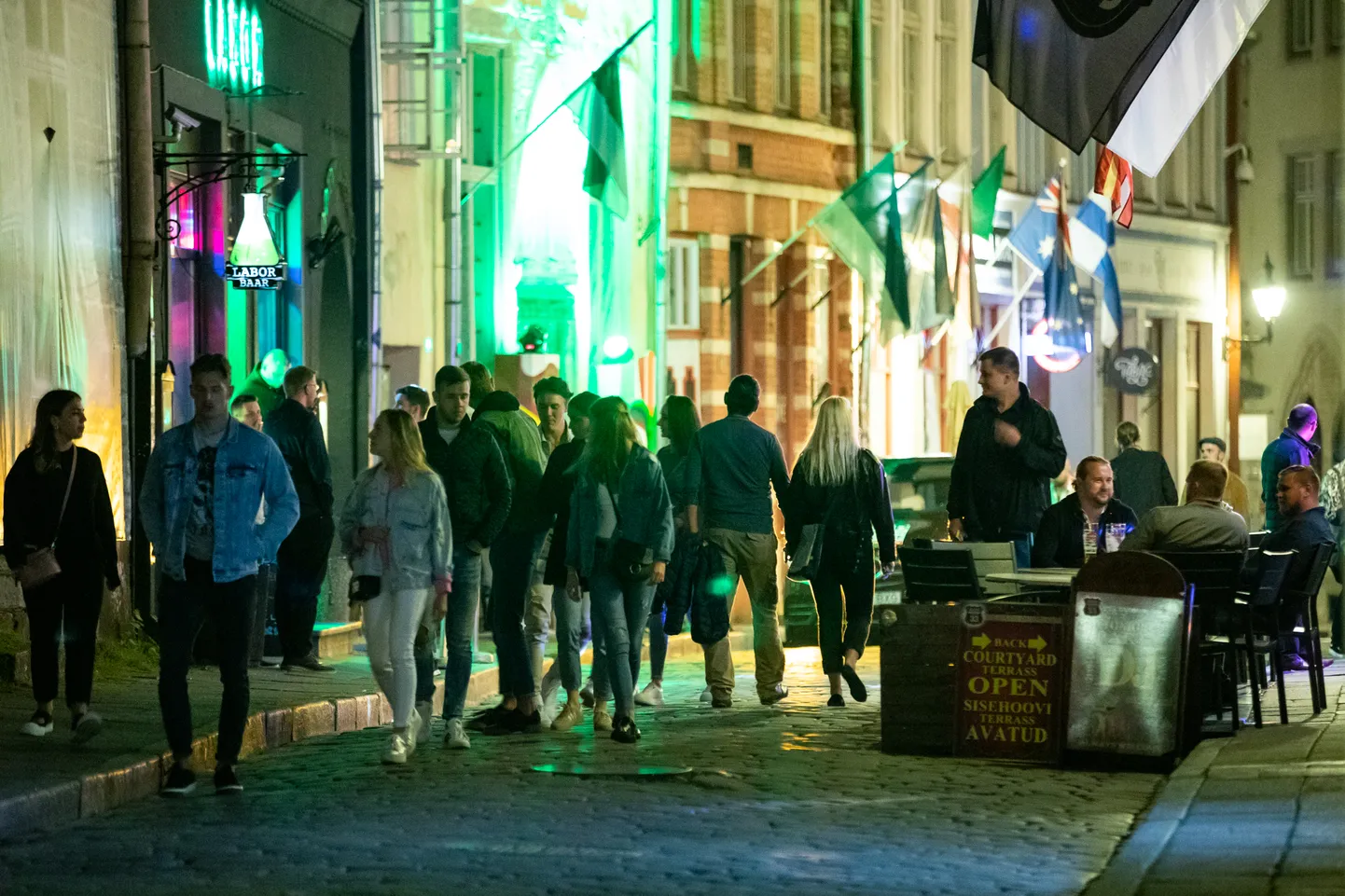 Kogu ööelu eest võib hakata vastutama üks inimene.