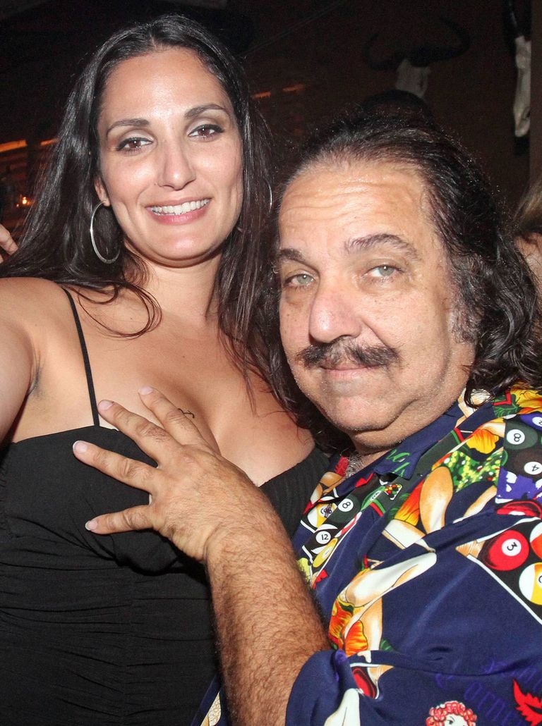 Kurikuulus endine pornotäht Ron Jeremy (paremal).