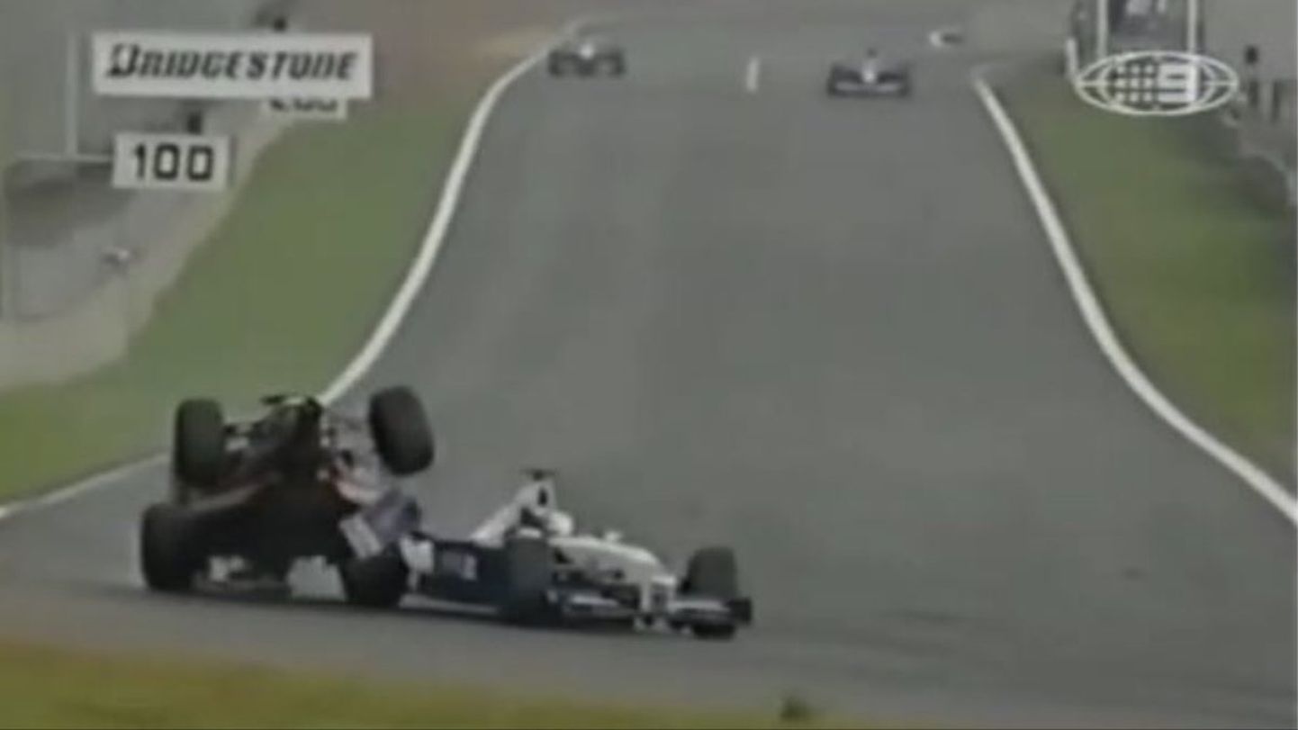 Jos Verstappeni ja Juan Pablo Montoya avarii 2001. aastal.