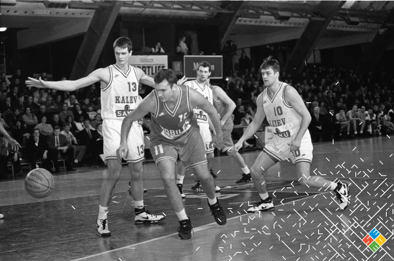Martin Müürsepp (nr 13) 1996. aastal Tallinna Kalevi eurosarjamängus Wloclaweki Nobilesiga.
