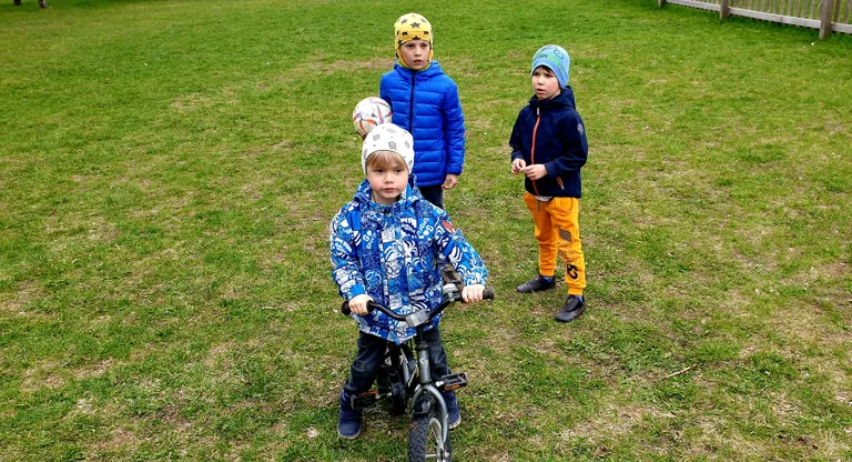 «Kama, kas tuled juba jalkat mängima või ei tule?» – Tulen, tulen!