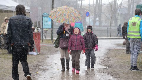 Новый год в Эстонии начнется с мокрого снега и дождя 