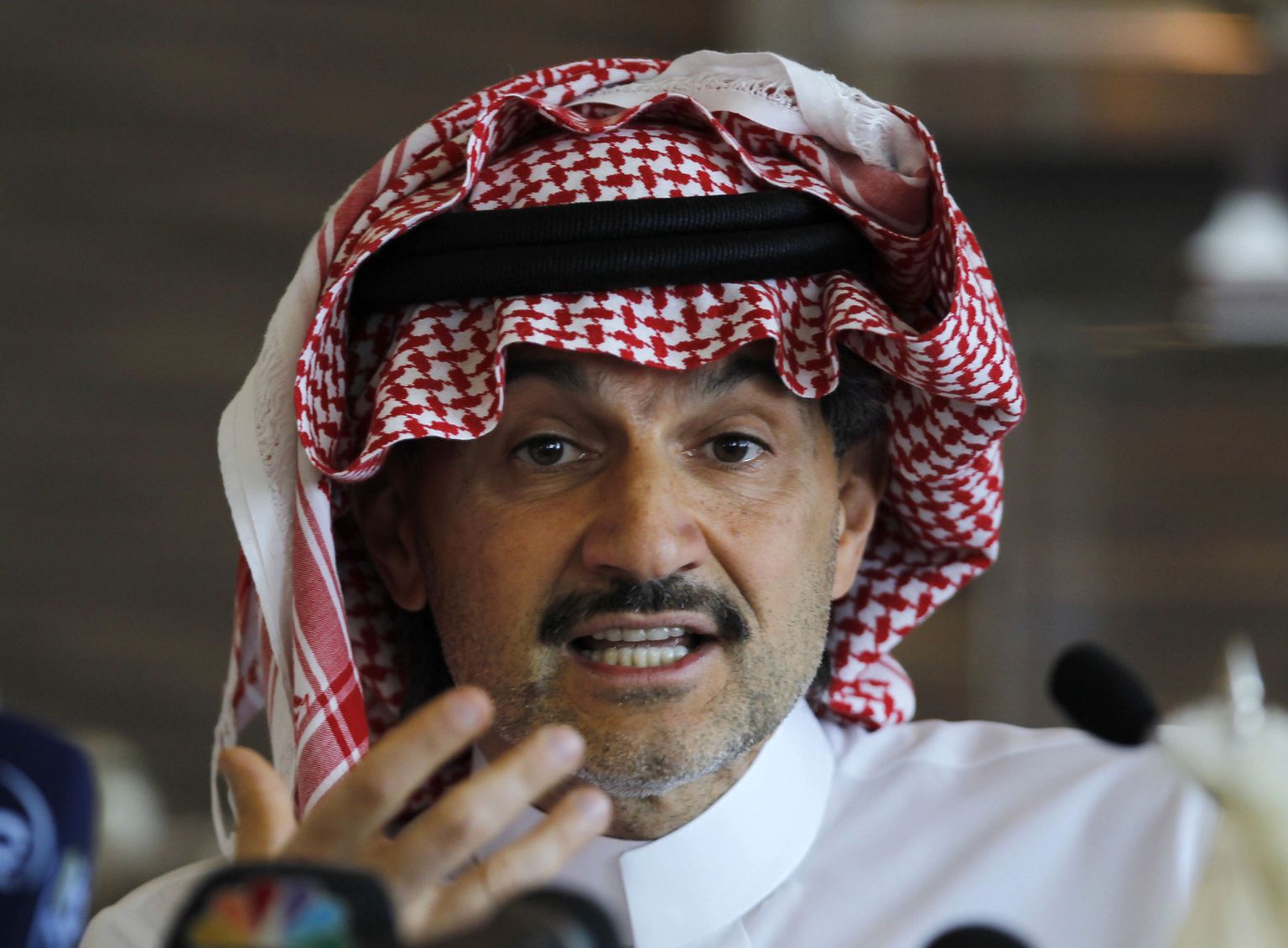 Saudi Araabia prints Alwaleed bin Talal