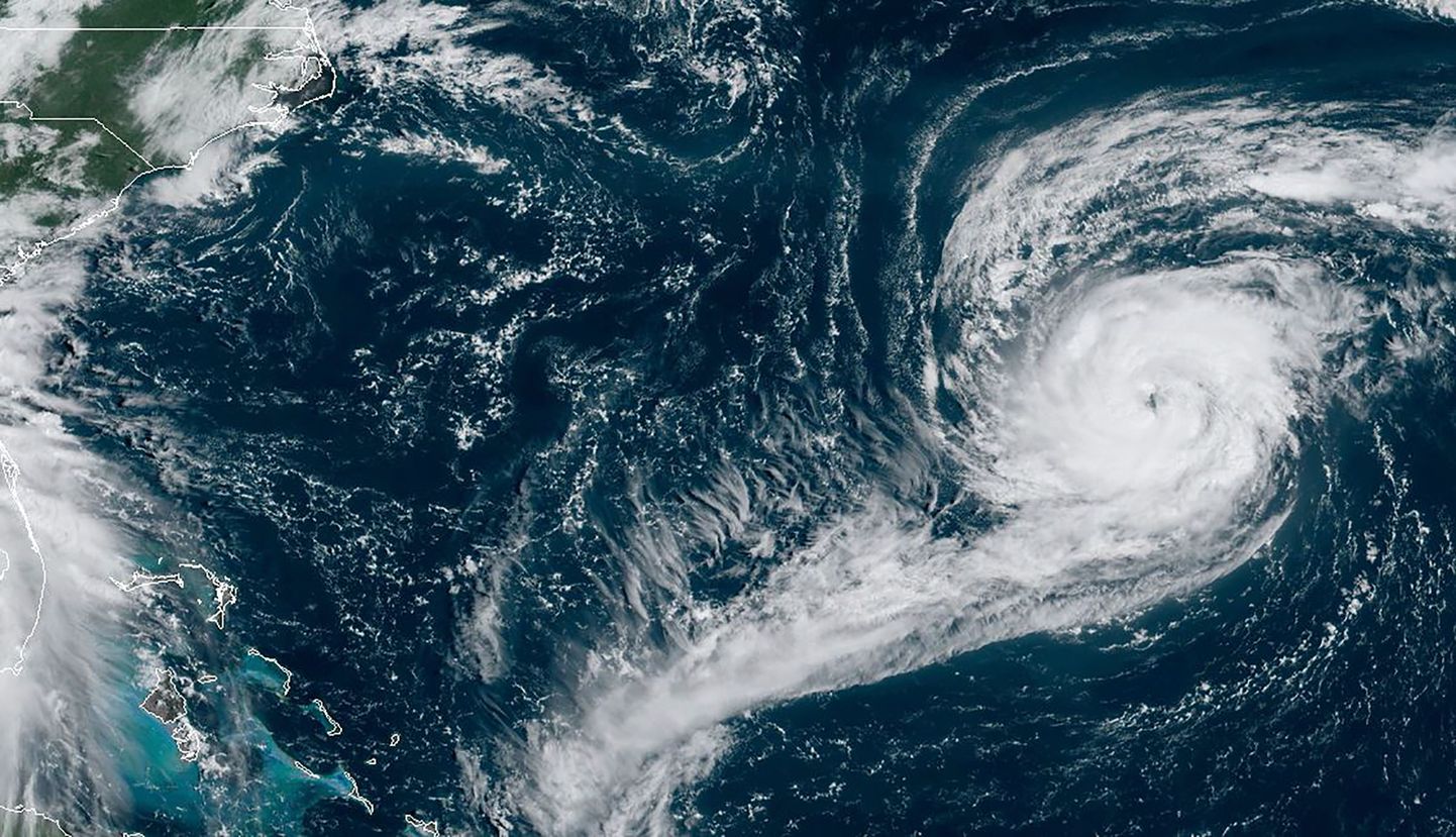 USA ookeani ja atmosfääri administratsiooni (NOAA) satelliidipilt orkaan Paulette'ist