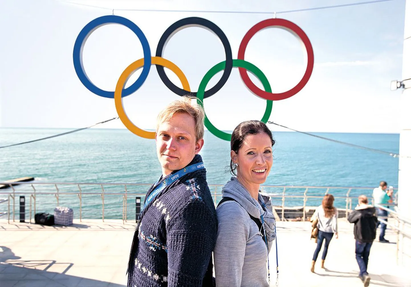В понедельник у Каарела Нестора и Геи Муру, работающих на Олимпийских играх в Сочи допинг-инспекторами, был выходной, и они воспользовались им, чтобы посмотреть соревнования и зарядиться олимпийским настроением.
